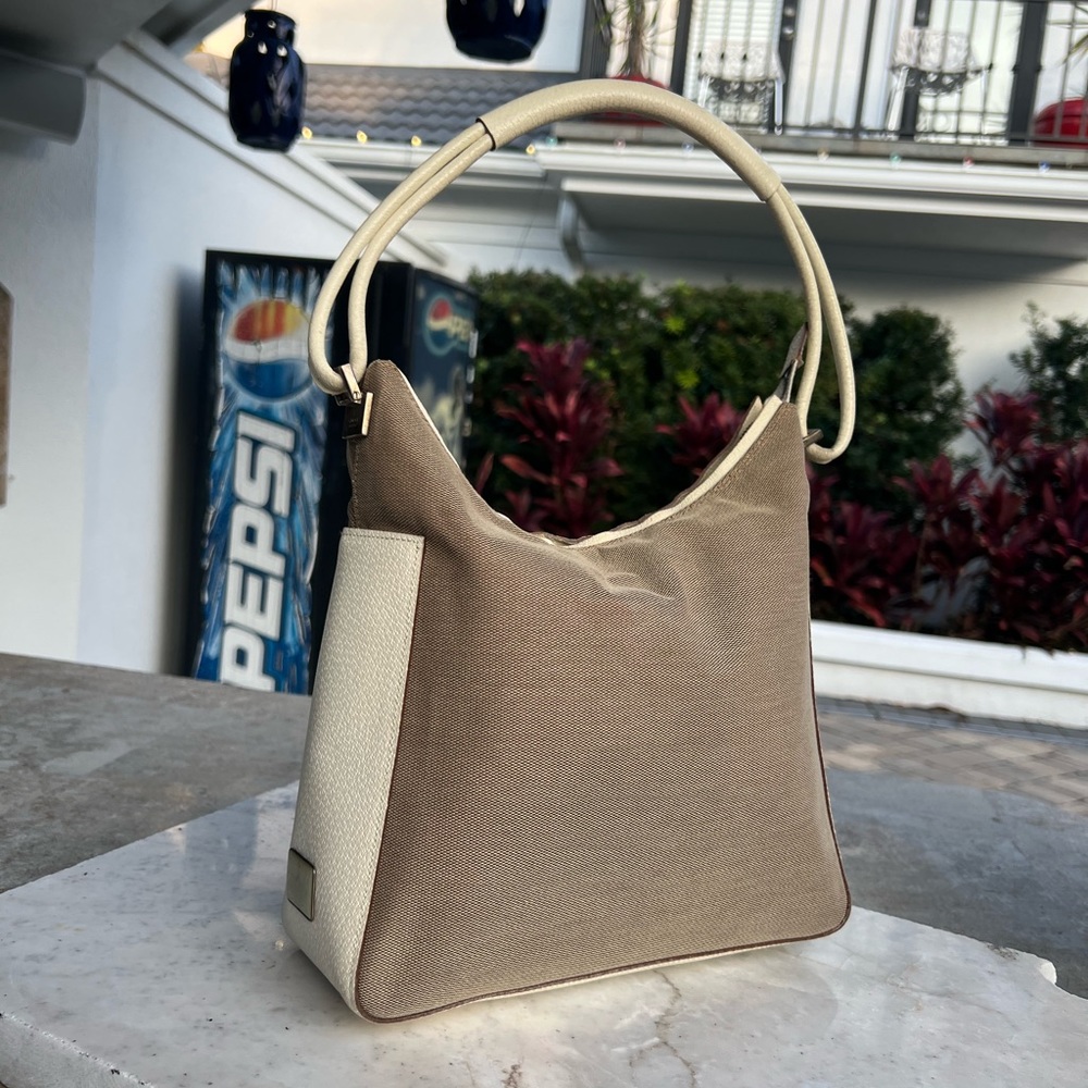 Gucci Canvas Leather Shoulder Bag